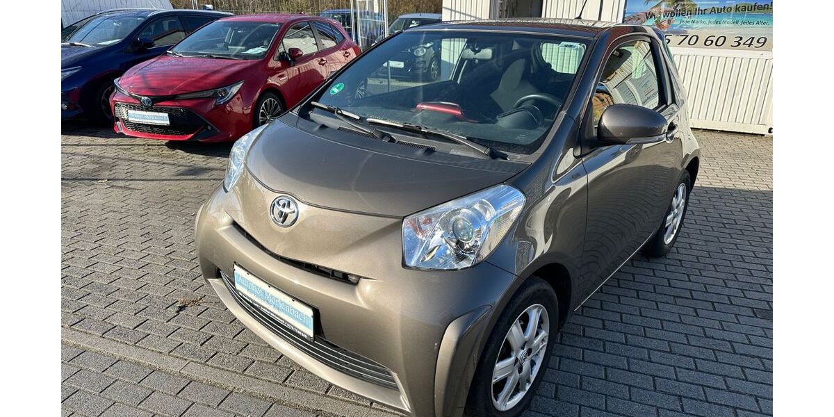 Toyota IQ 125.000 km 5.499 &euro; Mörlenbach 69509