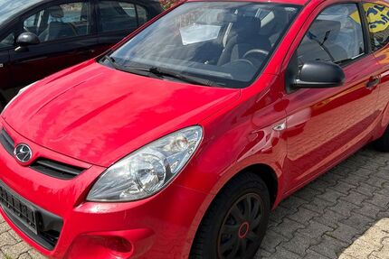 Hyundai i20 135.000 km 1.299 &euro; Ludwigshafen 67065
