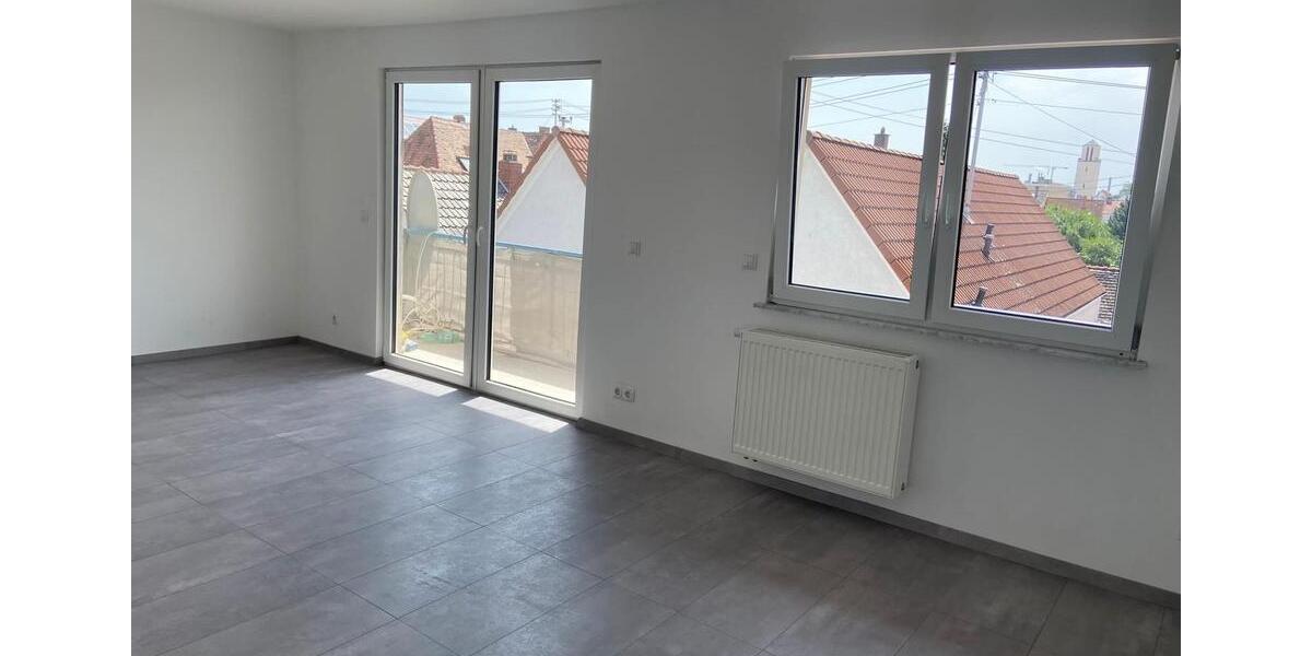 Dachgeschoßwohnung Ludwigshafen am Rhein Edigheim - 2 Zimmer, 50 m&sup2;, 825&euro; | Angebot:26465422