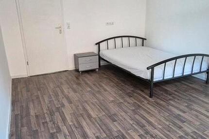 Wohnung Mannheim Gartenstadt - 5 Zimmer, 120 m&sup2;, 580&euro; | Angebot:26393609