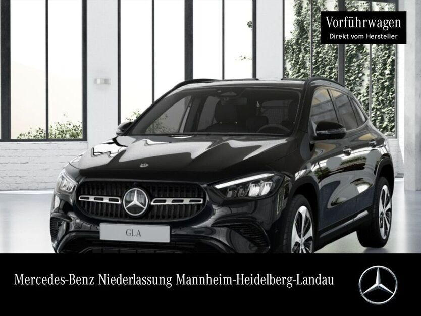 Mercedes-Benz GLA 180 9.900 km 42.490 € Mannheim 68165