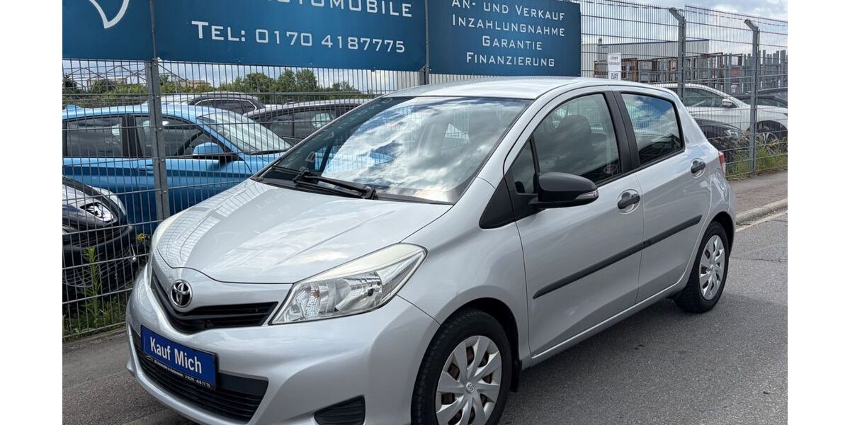 Toyota Yaris 110.000 km 5.990 &euro; Hockenheim 68766