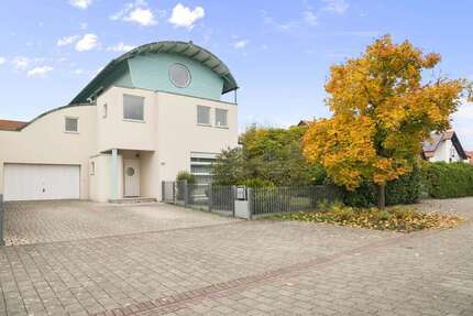 Haus Waghäusel / Kirrlach Kirrlach - 9 Zimmer, 280 m&sup2;, 899.000&euro; | Angebot:26039245