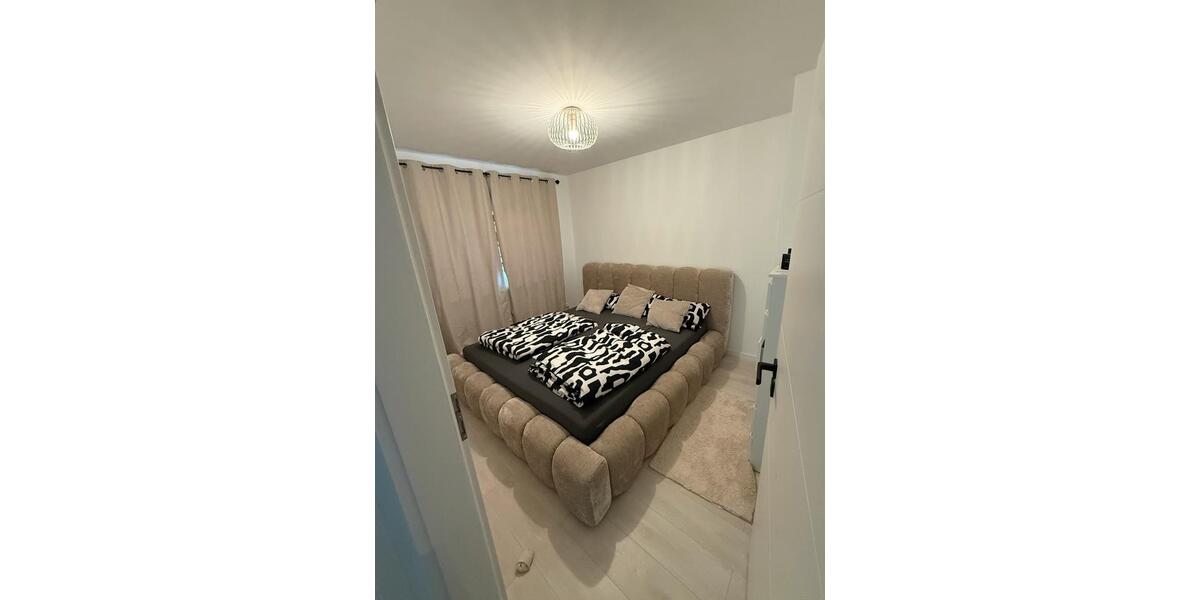 Erdgeschoßwohnung Sandhausen - 3 Zimmer, 81 m&sup2;, 1.550&euro; | Angebot:25809968