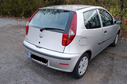 Fiat Punto 136.000 km 1.450 &euro; Mannheim 68309
