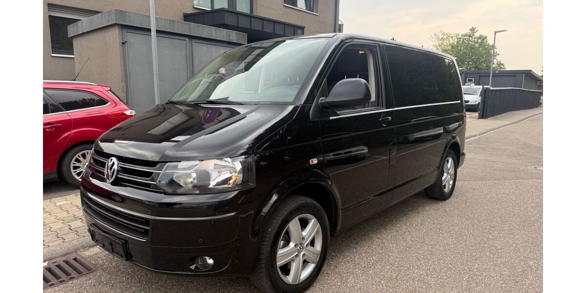 VW T5 Transporter 179.800 km 17.850 &euro; Kronau 76709