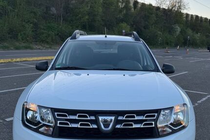 Dacia Duster 15.600 km 13.900 &euro; Mannheim 68307