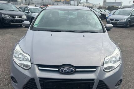 Ford Focus 94.000 km 1.700 &euro; Hockenheim 68766