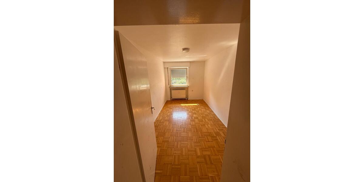 Etagenwohnung Eppelheim - 3.5 Zimmer, 84 m&sup2;, 230.000&euro; | Angebot:27086835
