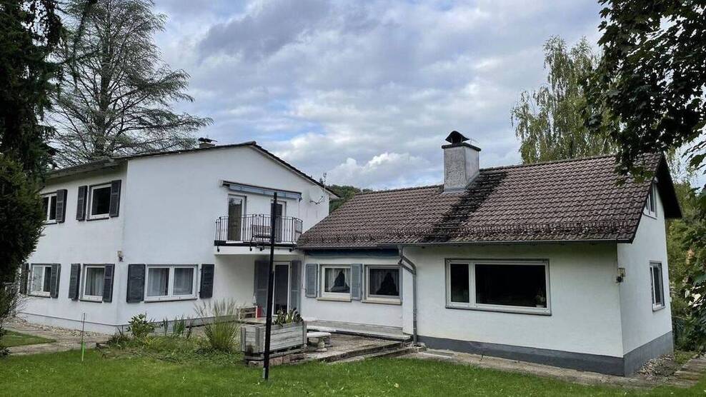 Modernes Landhaus mit schönem Garten - viele Nutzungsmöglichkeiten, zukunftssichere Investition