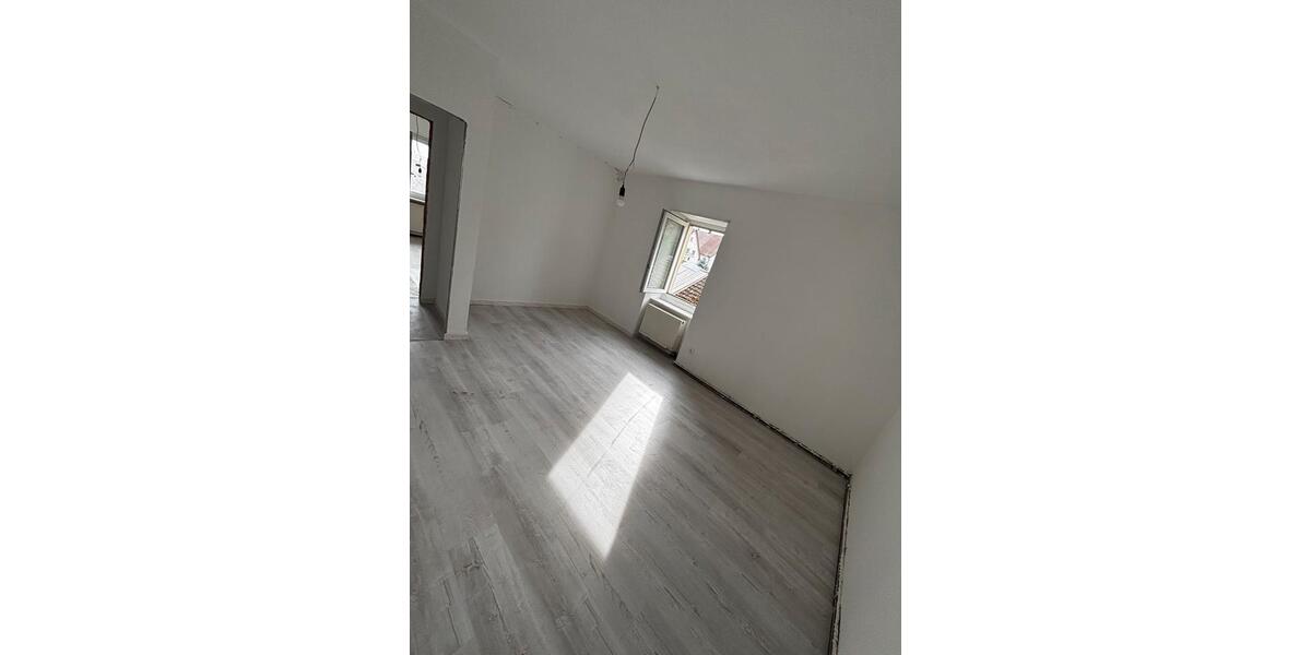 Einfamilienhaus Sinsheim - 5 Zimmer, 120 m&sup2;, 385.000&euro; | Angebot:26615199