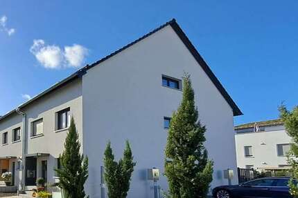 Haus zum Mieten in Viernheim 2.190 € 160 m²