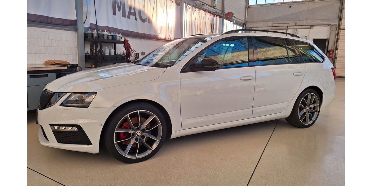 Skoda Octavia 126.030 km 17.999 € Mannhein 68199