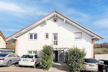 Wohnung zum Kaufen in Östringen 445.000 € 230 m² 7 zimmer