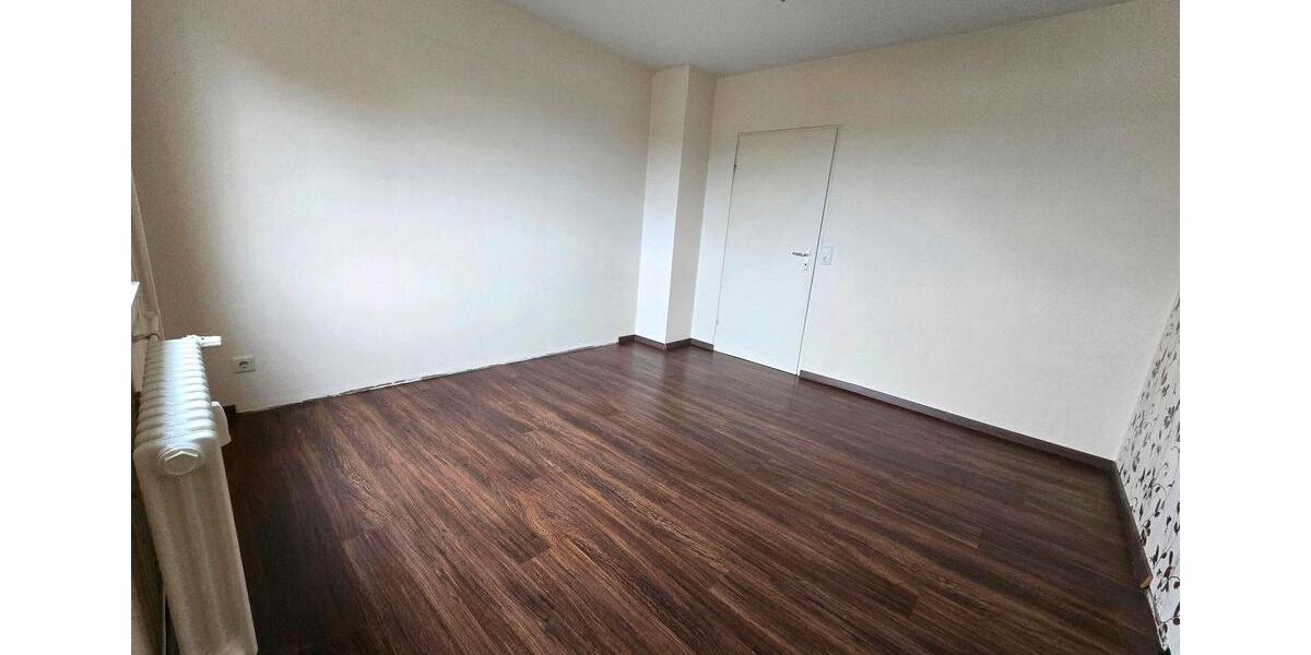 Etagenwohnung Ludwigshafen am Rhein Edigheim - 2.5 Zimmer, 65 m&sup2;, 119.000&euro; | Angebot:25403722
