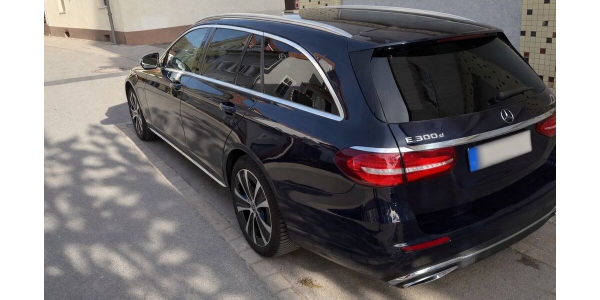 Mercedes-Benz E 300 142.000 km 21.800 &euro; Dossenheim 69221