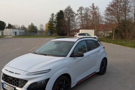 Hyundai KONA 51.000 km 26.500 &euro; Östringen 76684