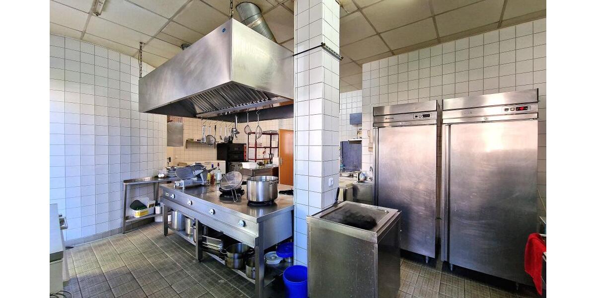 Top-Gelegenheit: Eingeführtes Familienrestaurant mit Inventar & Stammkundschaft abzugeben - Gewerbeobjekt Reilingen | Angebot:26709372