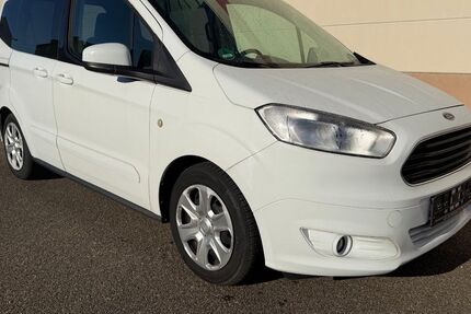 Ford Tourneo Courier 100.000 km 7.199 &euro; Viernheim 68519