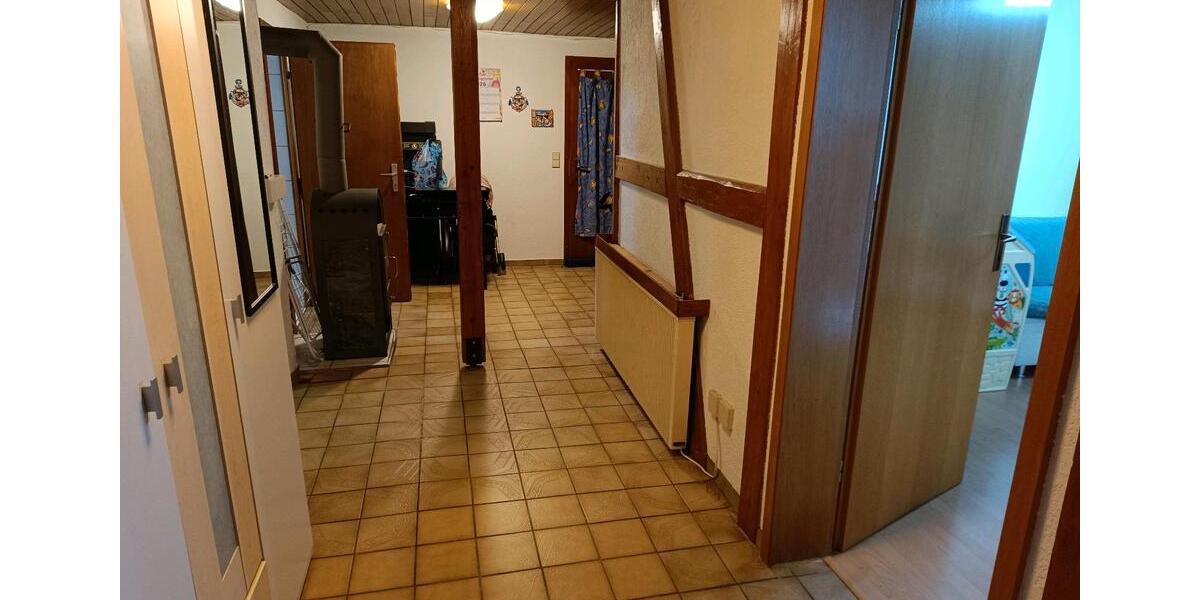 Erdgeschoßwohnung Neckargerach - 3 Zimmer, 90 m&sup2;, 650&euro; | Angebot:26400998