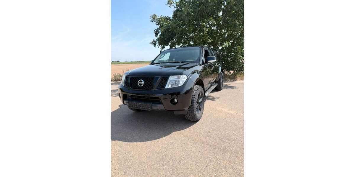 Nissan Navara 126.642 km 15.900 &euro; Böhl-Iggelheim 67459