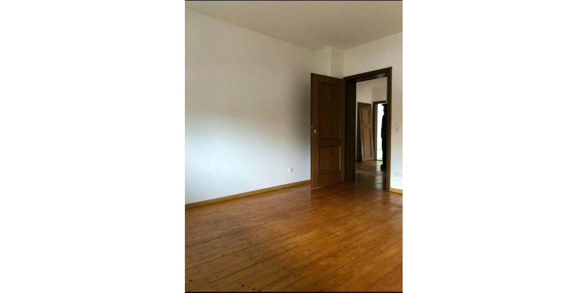 Etagenwohnung Brühl - 3 Zimmer, 93 m&sup2;, 1.170&euro; | Angebot:26326690