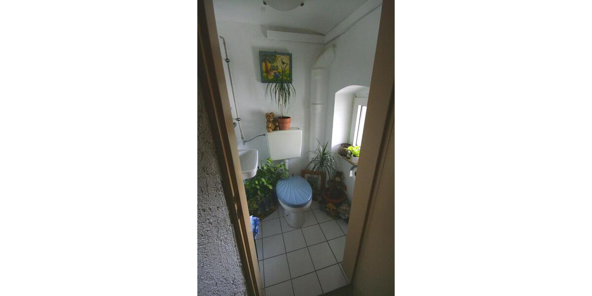 Dachgeschoßwohnung Ludwigshafen am Rhein Parkinsel - 4 Zimmer, 100 m&sup2;, 330.000&euro; | Angebot:26706806
