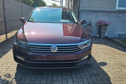 VW Passat 152.430 km 13.100 &euro; Mannheim 68219