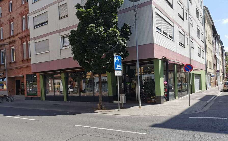 Einzelhandel in Ludwigshafen 320.000 € 127 m²