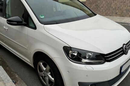 VW Touran 143.000 km 10.600 &euro; Leimen 69181
