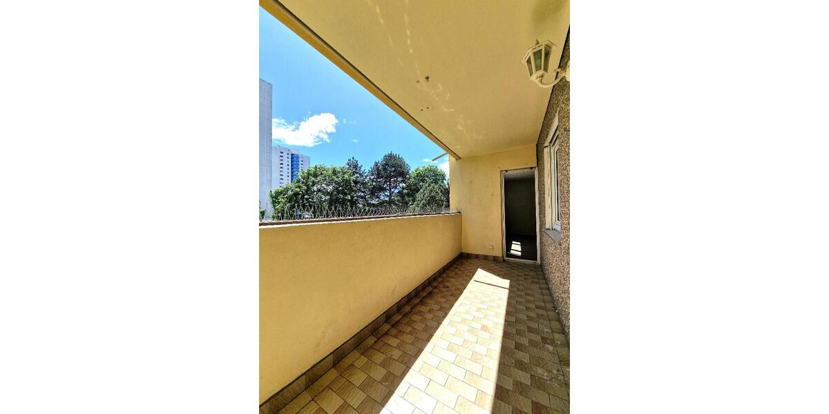 Lichtdurchflutete Wohnung mit Südbalkon in familienfreundliche Lage - Etagenwohnung Frankenthal | Angebot:27034392