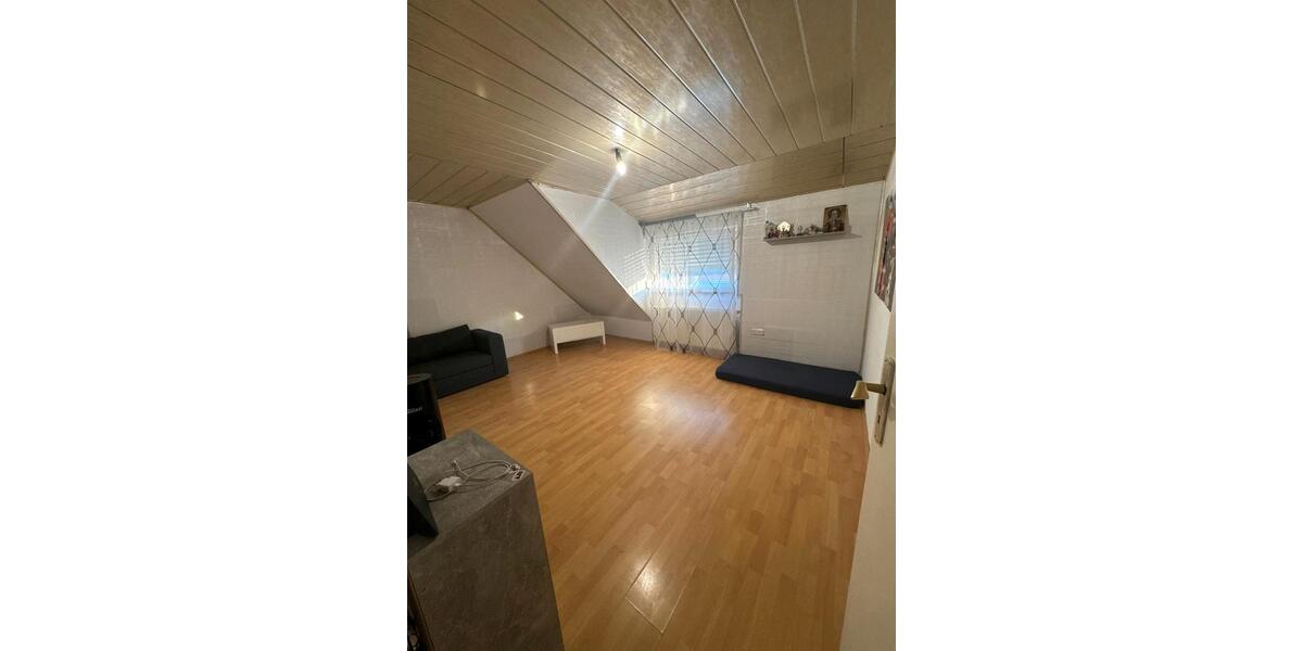 Etagenwohnung Edingen-Neckarhausen Neckarhausen - 1 Zimmer, 55 m&sup2;, 1.000&euro; | Angebot:25608420