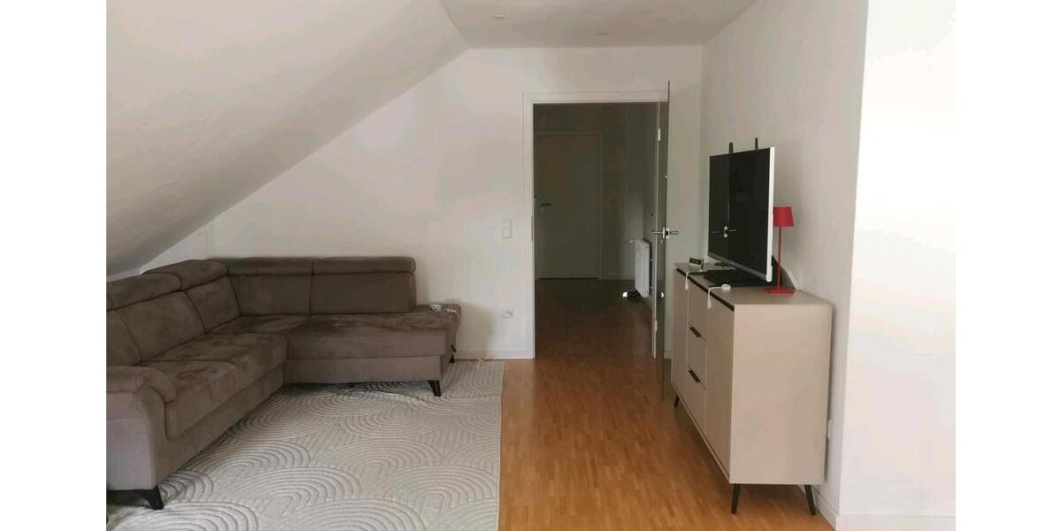 Modernisierte 3 Zimmer Dachgeschosswohnung in Sandhausen Mitte 3 zimmer