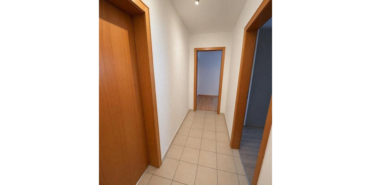 Erdgeschoßwohnung Hockenheim - 3.5 Zimmer, 75 m&sup2;, 940&euro; | Angebot:26396768