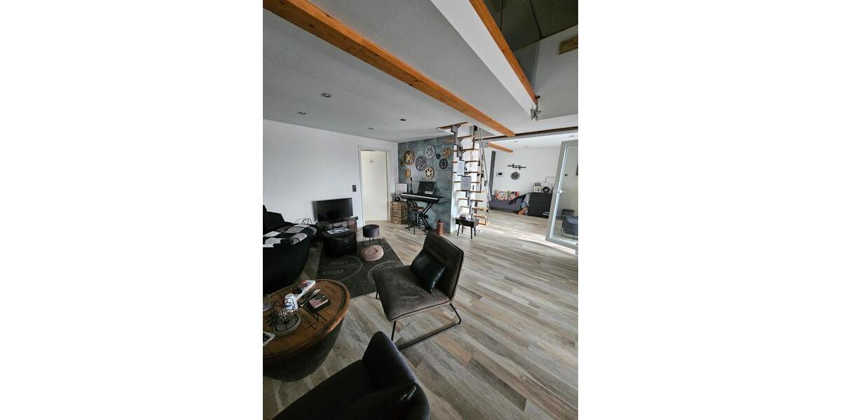 Maisonettenwohnung Ludwigshafen am Rhein Ludwigshafen-Hemshof - 3 Zimmer, 92 m&sup2;, 1.300&euro; | Angebot:25255648