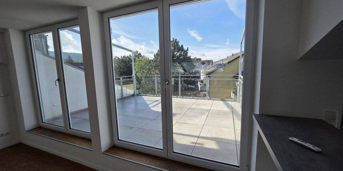 Etagenwohnung Heidelberg Rohrbach - 6 Zimmer, 145 m&sup2;, 2.950&euro; | Angebot:26926619