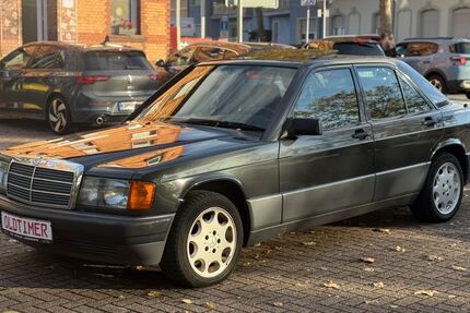 Mercedes-Benz 190 230.000 km 4.990 € Ludwigshafen 67059