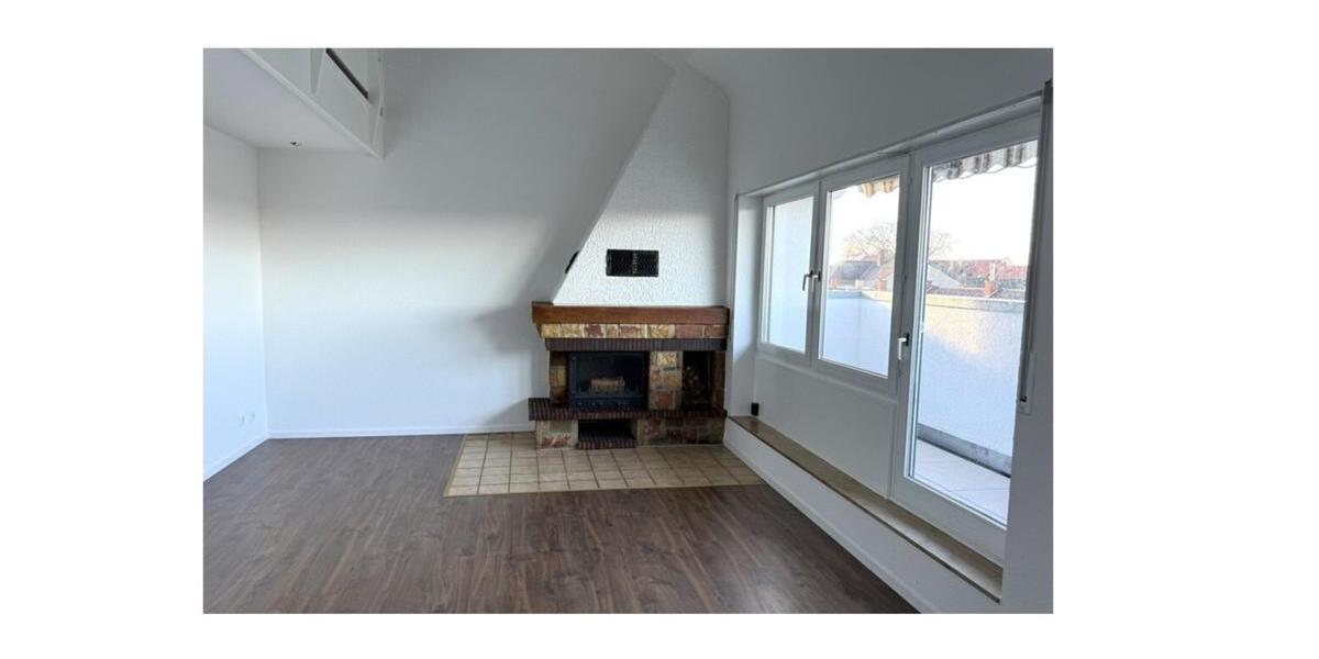 Dachgeschoßwohnung Frankenthal (Pfalz) - 4.5 Zimmer, 131 m&sup2;, 1.350&euro; | Angebot:24479279