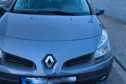 Renault Clio 128.505 km 2.500 &euro; Sankt Leon-Rot 68789