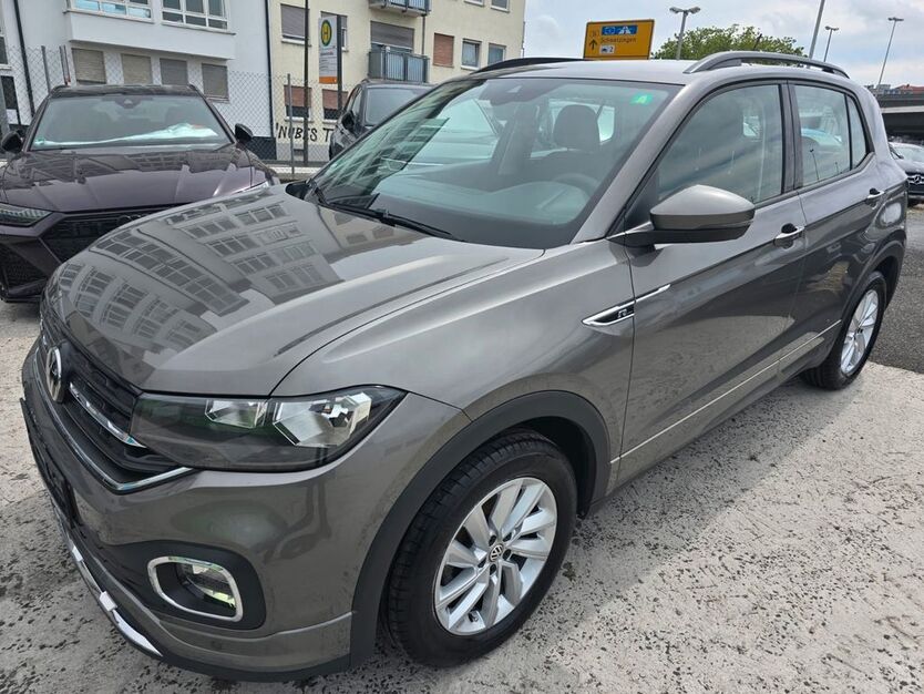 VW T-Cross 45.000 km 17.990 € Mannheim 68159