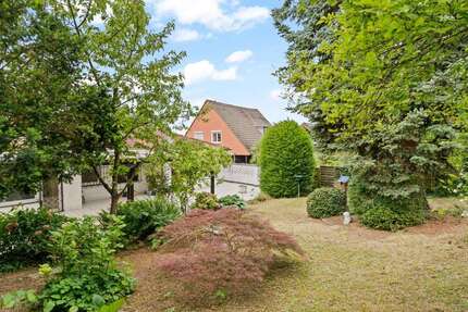 Haus zum Kaufen in Schriesheim 749.000 € 234 m² 6 zimmer