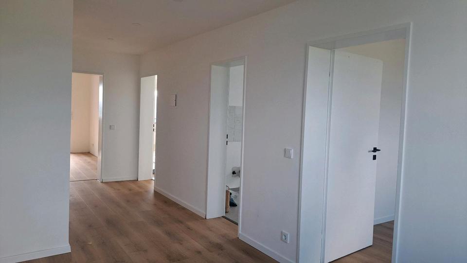 Etagenwohnung Bammental - 3.5 Zimmer, 93 m&sup2;, 1.400&euro; | Angebot:26253169