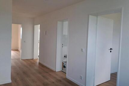 Wohnung Bammental - 3.5 Zimmer, 93 m&sup2;, 1.400&euro; | Angebot:26253169