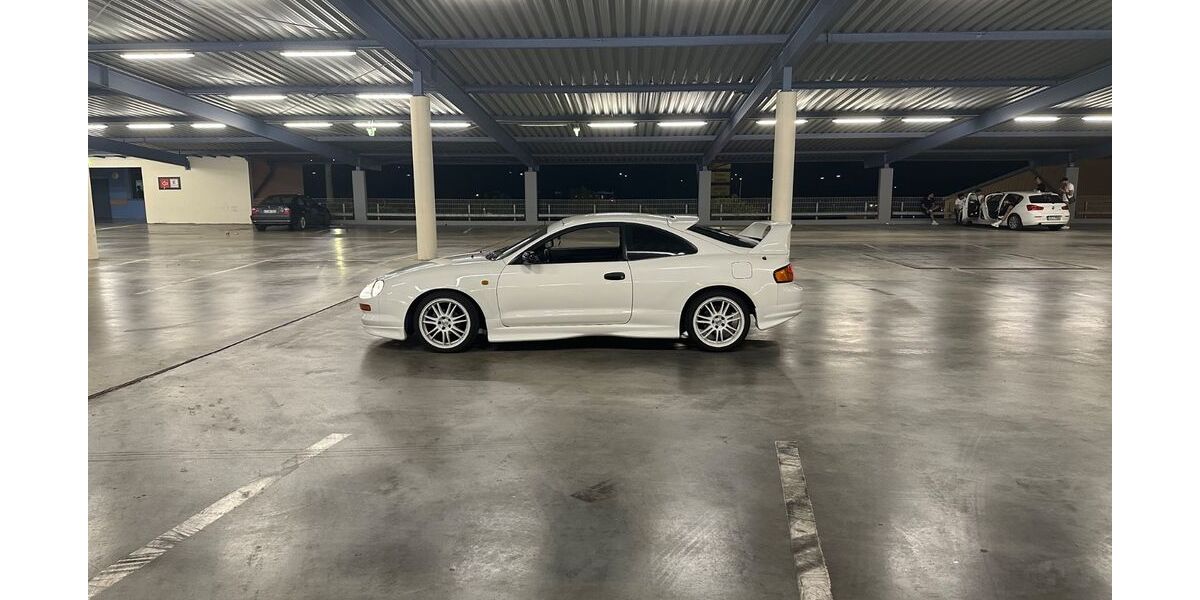 Toyota Celica 235.000 km 6.000 &euro; Oberzent 64760