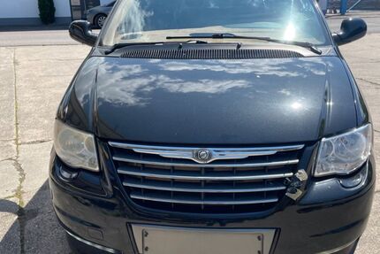 Chrysler Voyager 246.000 km 4.999 € Speyer 67346