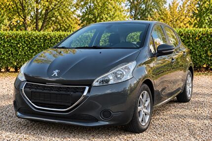 Peugeot 208 107.000 km 3.899 &euro; Mannheim 68199