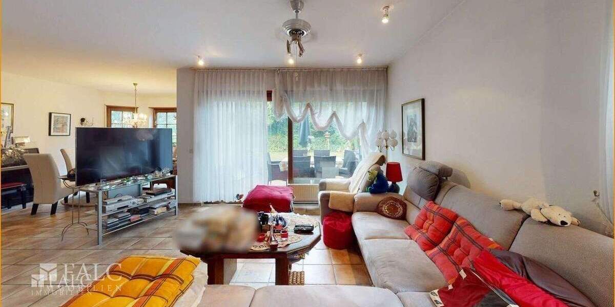 Mehrfamilienhaus, Wohnhaus Wiesloch / Baiertal Baiertal - 9 Zimmer, 351 m&sup2;, 799.000&euro; | Angebot:25390604