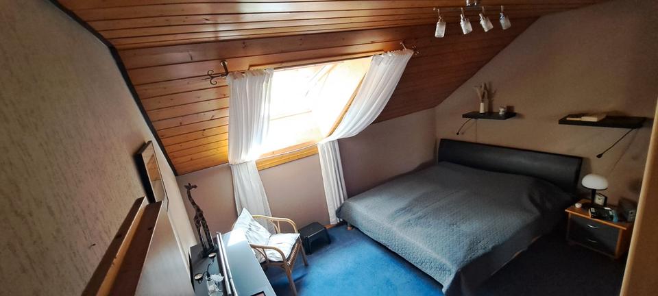Dachgeschoßwohnung Ludwigshafen am Rhein Ludwigshafen-Oggersheim - 3.5 Zimmer, 82 m&sup2;, 790&euro; | Angebot:26356356