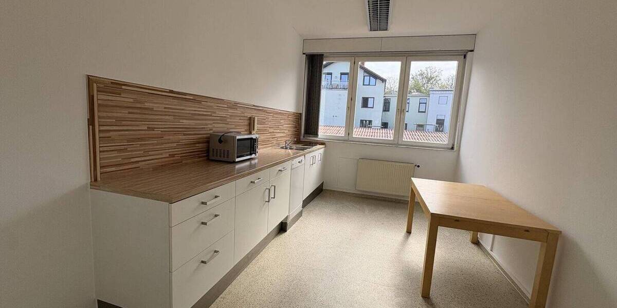 Gewerbeobjekt Rimbach - 5 Zimmer, 200 m&sup2;, 2.000&euro; | Angebot:26798495