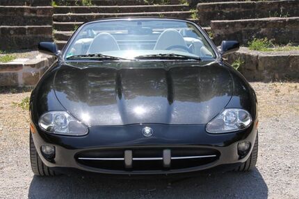 Jaguar XK8 92.500 km 39.999 &euro; Heppenheim 64646